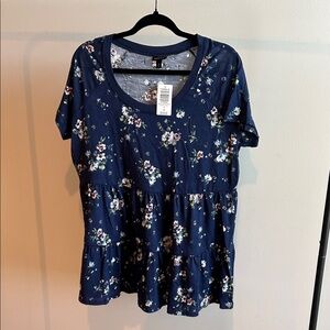 Torrid Floral and Navy Women's Top